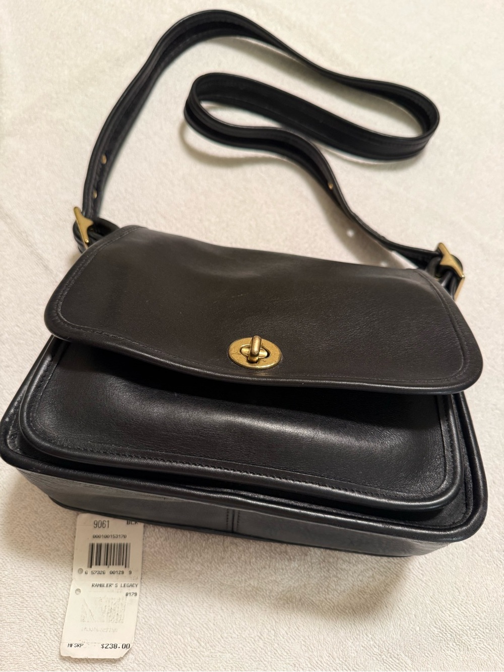 Vintage Black Coach 9061 Rambler’s Legacy Crossbody Leather Bag - Picture 4 of 10